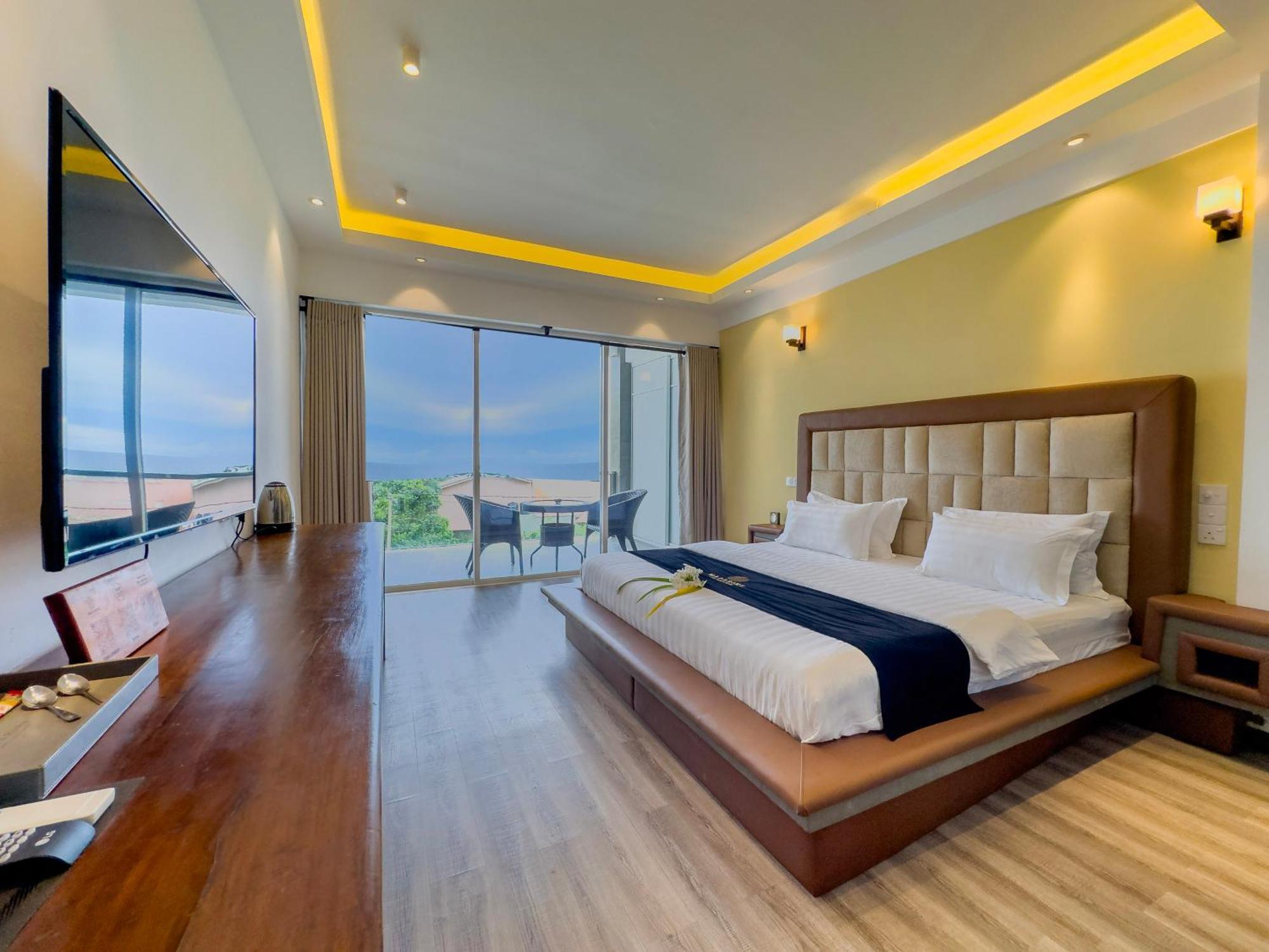Mazarine Surf Suites Hiriketiya Dickwella Exterior photo